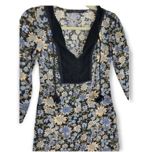 Zara Women’s Floral‎ Mini Dress XS Y2K Retro Velvet 70s Inspired Boho Chic Style - Picture 5 of 6